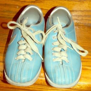 Vintage 1980’s Nike bowling shoes